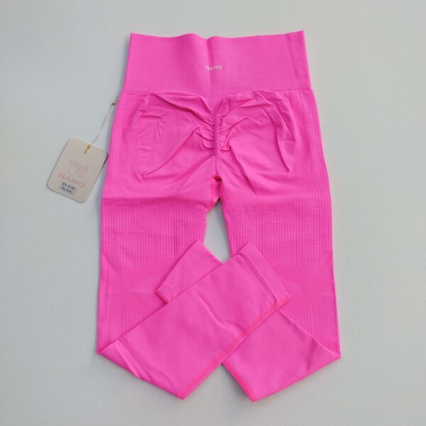 لگ صورتی بیسکوییتی